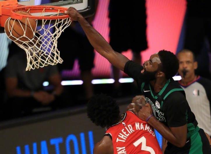  塔图姆53分绿军横扫猛龙主场  